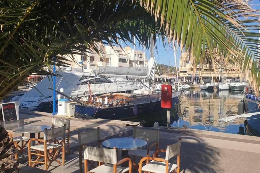 Face Mer Entre Plage Et Marina Bormes-les-Mimosas Zewnętrze zdjęcie